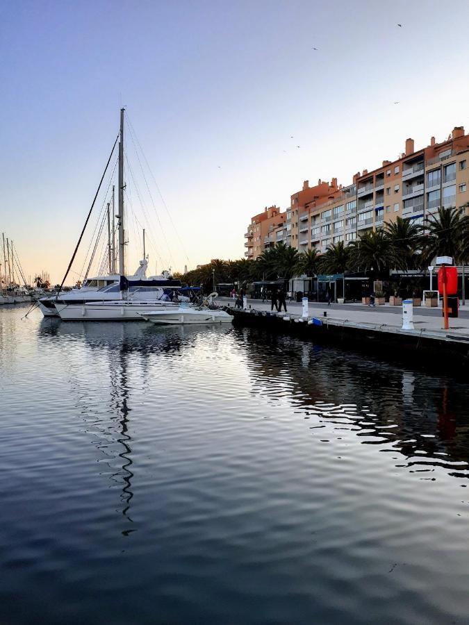 Appartement 50 M2 - Le Port, Hyères Extérieur photo